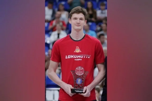 Кирилл Елатонцев.