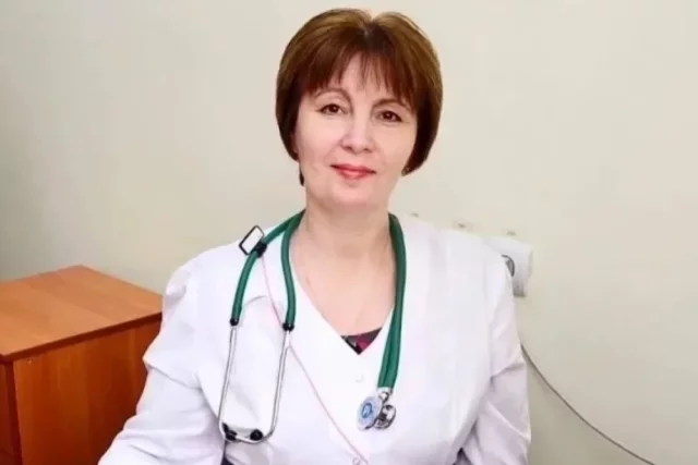 Врач-педиатр Ольга Теберекова направлялась из Владивостока в Москву после очередного курса химиотерапии на обследование.