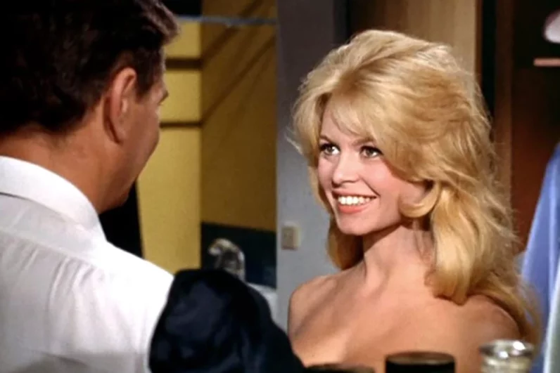 1959 год. Бриджит Бардо в фильме «Танцуй со мной».