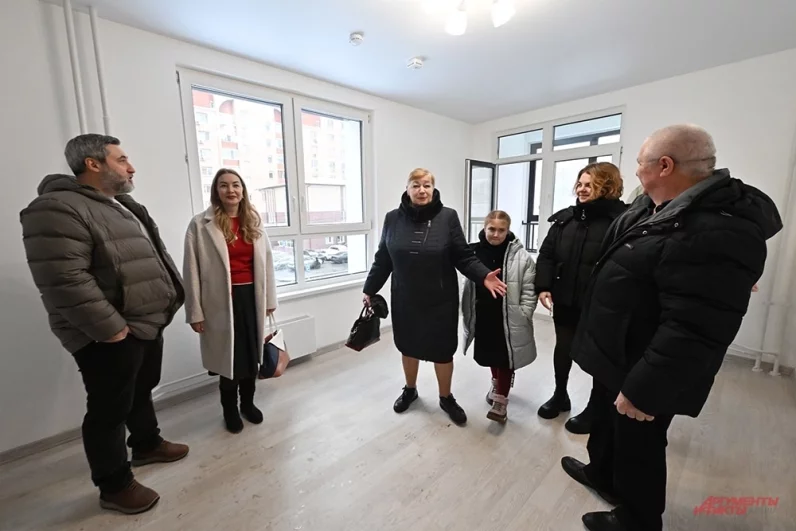 По словам семьи, новая квартира не идет ни в какое сравнение со старым жильем, и не требует никаких доработок.