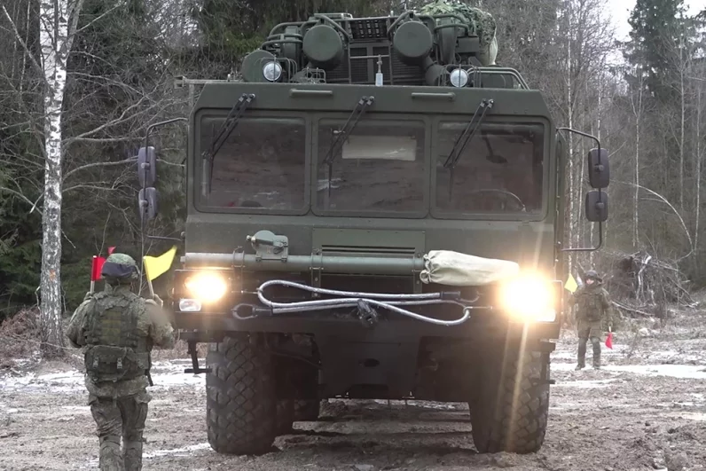 Ракетный комплекс «Орешник» заступил на боевое дежурство в Республике Беларусь.