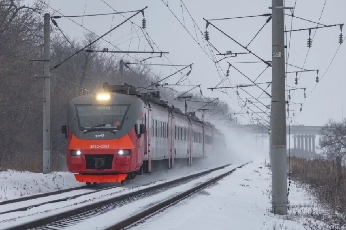 Расписание электричек изменится на Алтае в новогодние выходные
