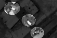 Попадание ФАБ по цели оставляет на месте казарм, штабов, складов или пунктов управления огромные воронки.