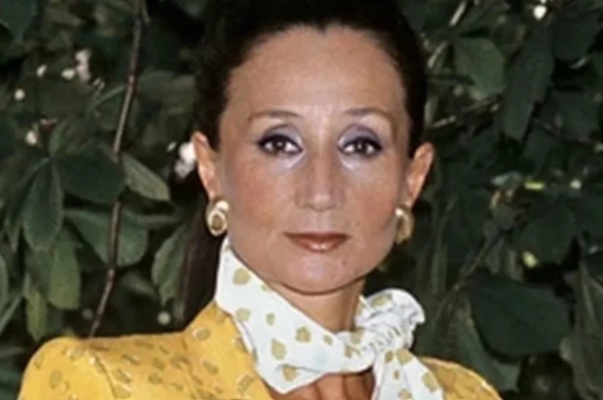 Модельер Жаклин де Риб умерла в больнице