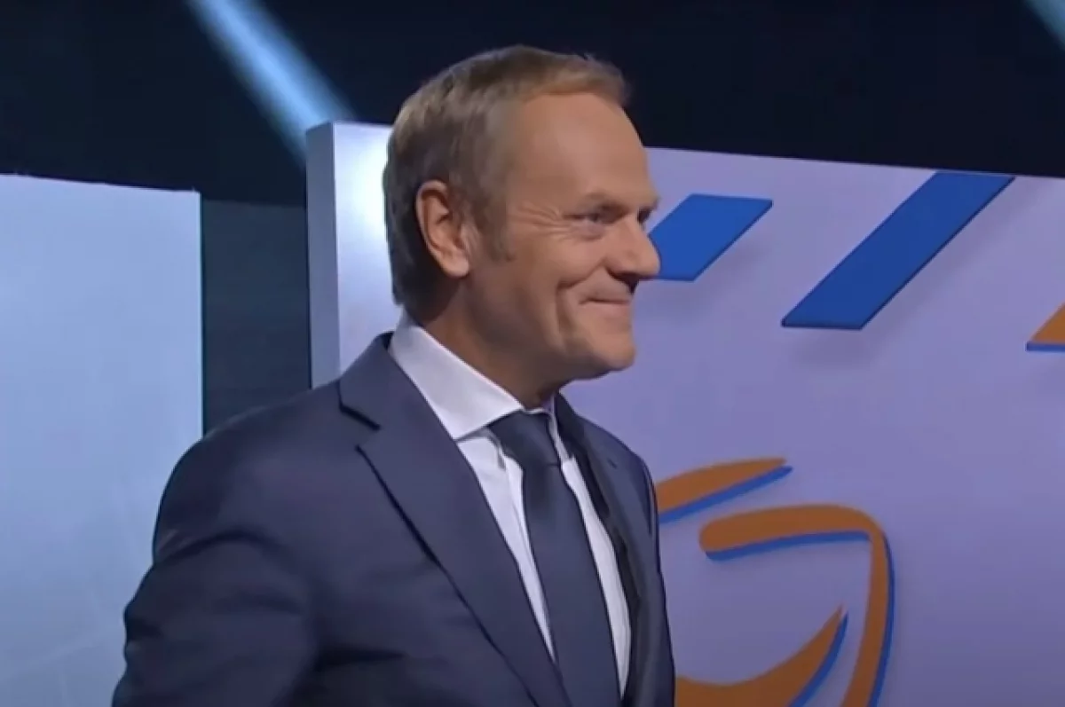 Туск в новогоднем обращении пообещал завоевать Балтику в 2026 году