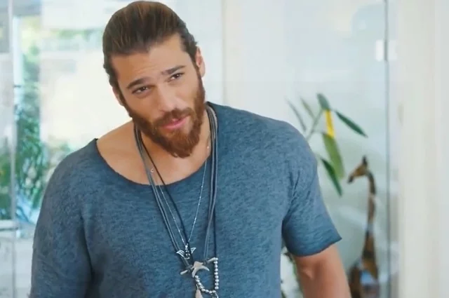 Джан Яман - любимец публики. 