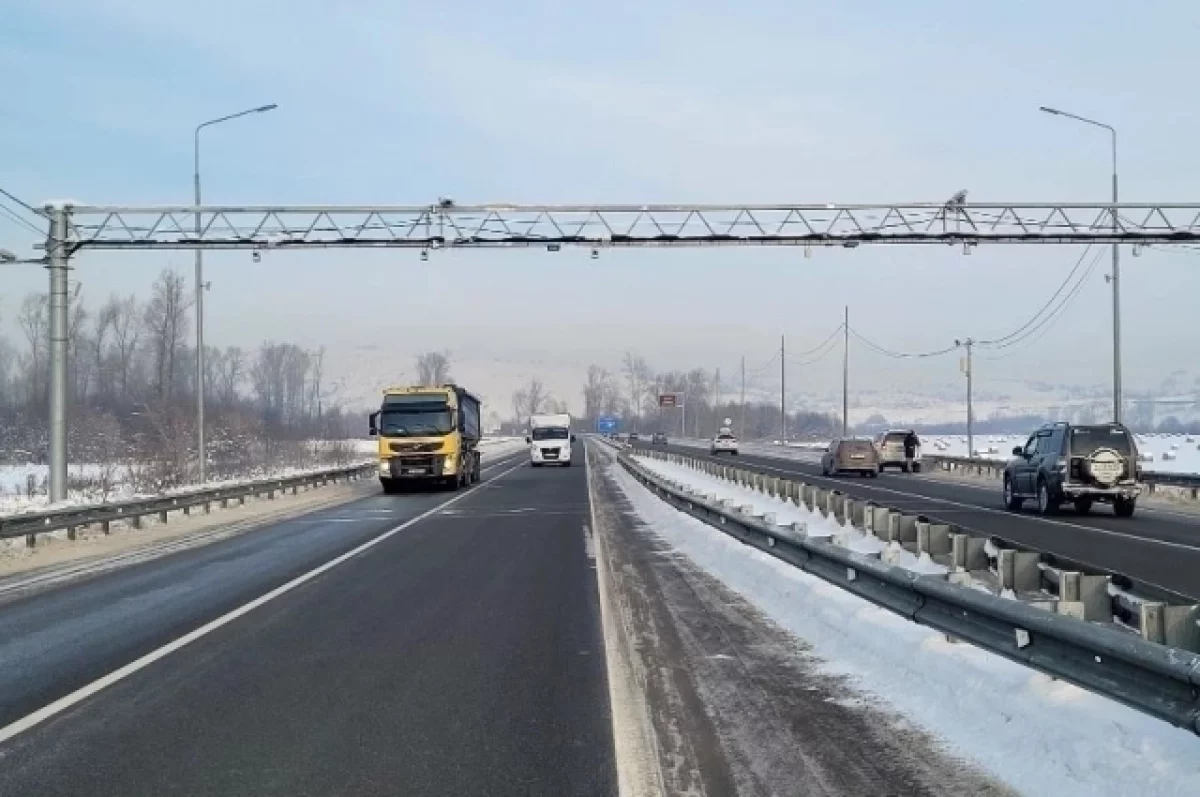 На въезде в Республику Алтай ввели автоматический контроль большегрузов