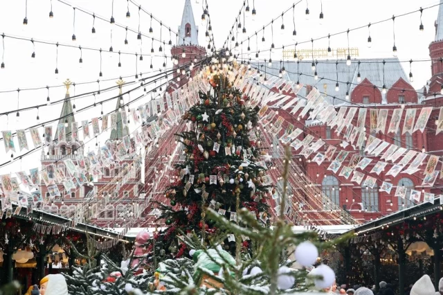 Рождество нам обещают красивое, не менее чем Новый год.