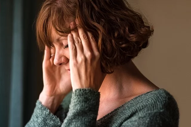 Если у человека за час-полтора до бури начались проблемы со здоровьем, и продолжились ночью, то он скорее всего у него истинная чувствительность к магнитным бурям.