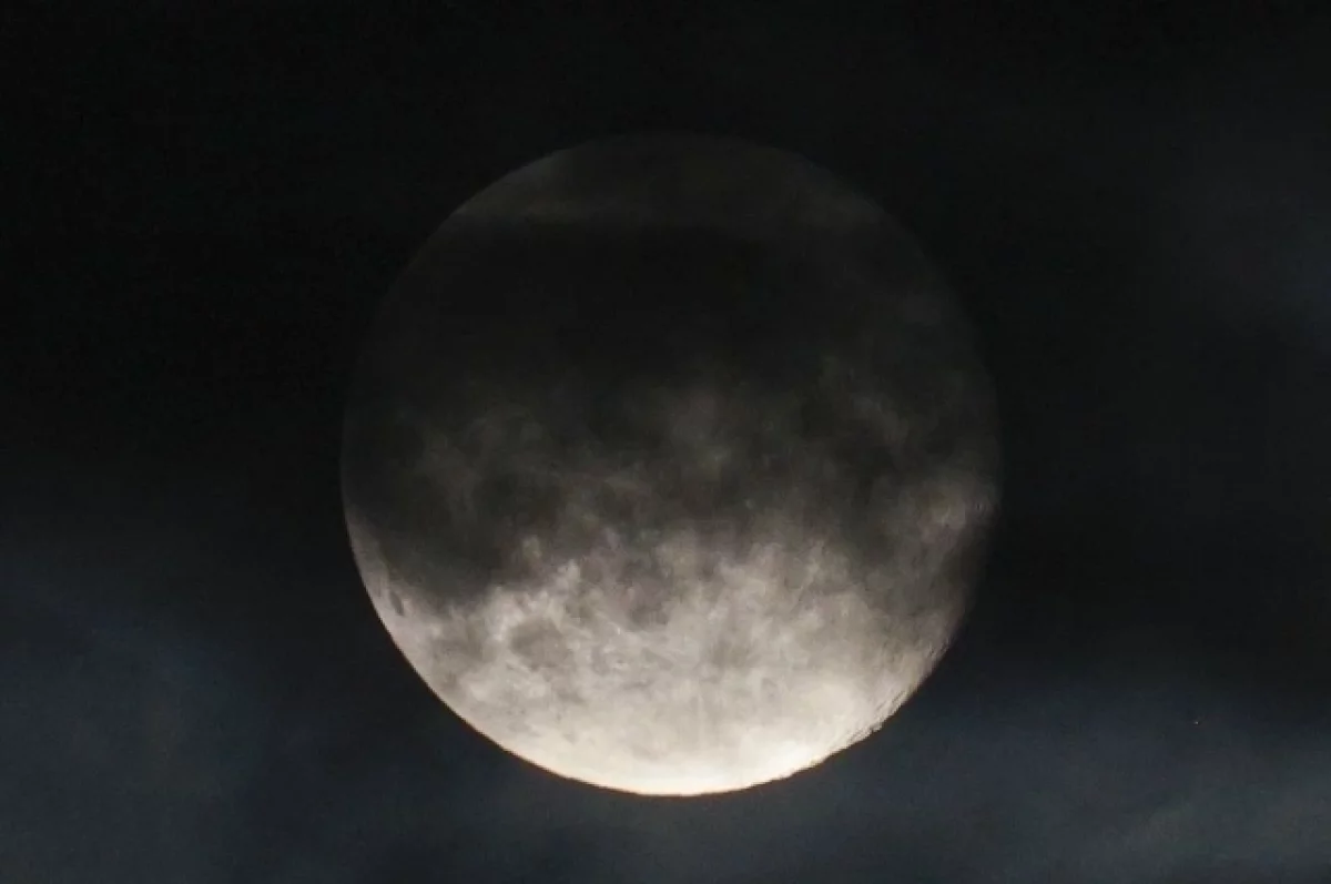 В 2026 году жители Алтая смогут увидеть несколько ярких лунных явлений