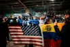Сотни человек в США вышли на протест против действий в Венесуэле.