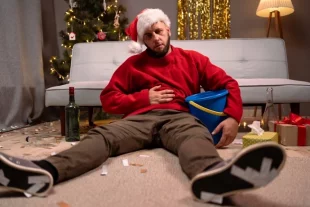 С Новым годом? Всего одна пьянка вызывает «синдром дырявого кишечника»