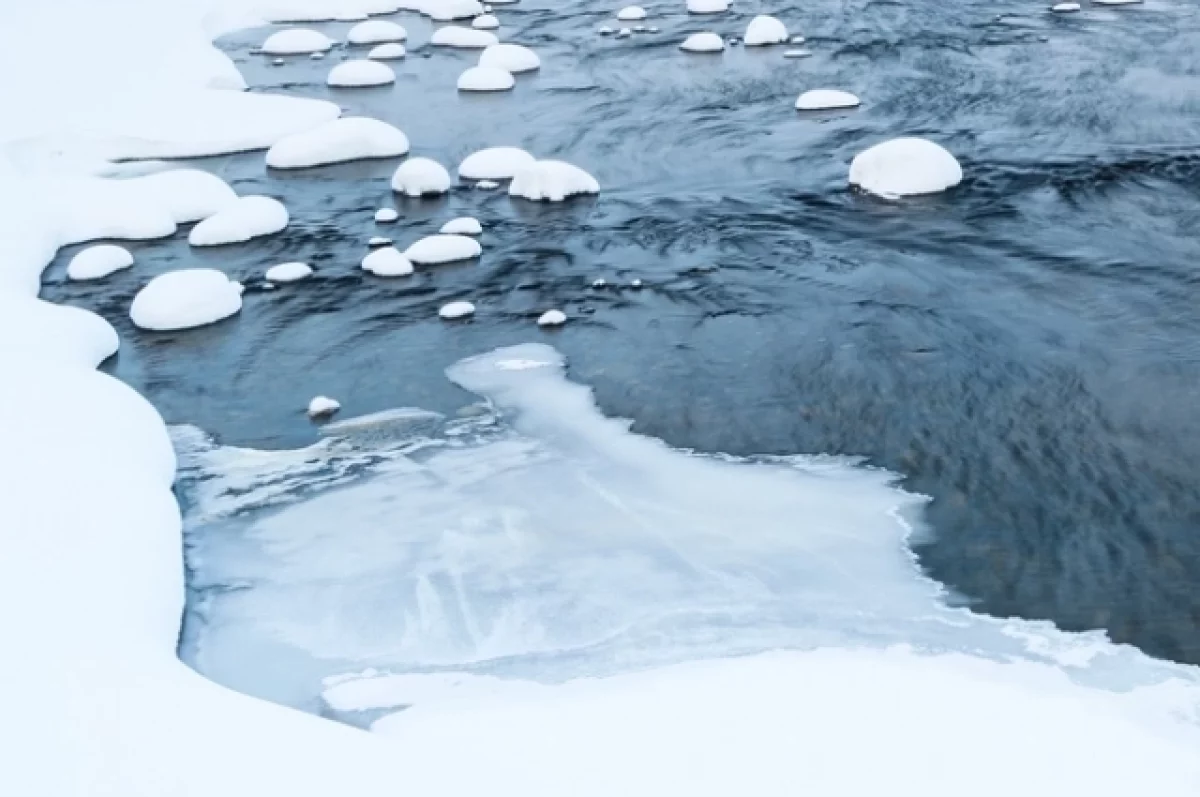 Жителей Северной Осетии предупредили об опасности тонкого льда