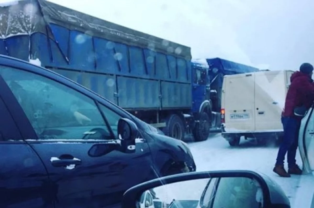 Объездные пути открыли в регионе из-за аварии на М-4 «Дон»