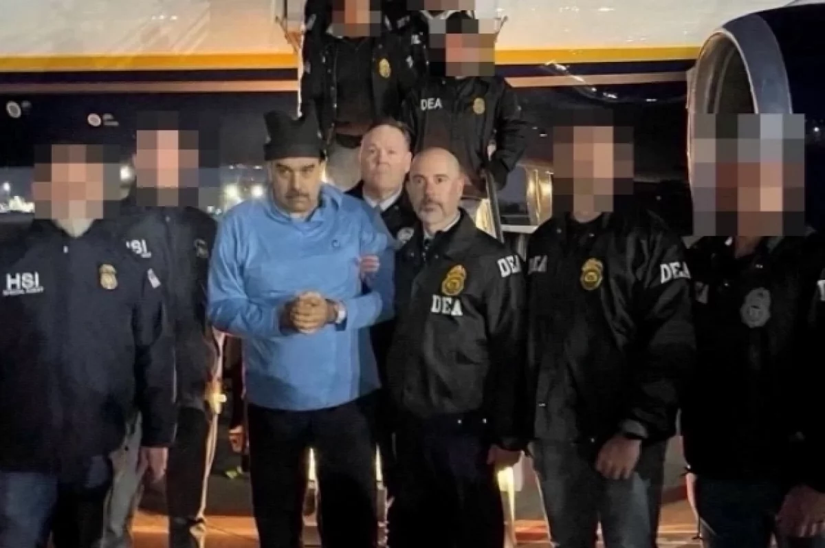 В каких условиях содержится Николас Мадуро в американской тюрьме — камера 2x2 метра, одноразовый душ и голод