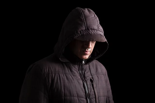 Нападения на женщин и детей в Средней Ахтубе, Ленинске и Волжском сначала воспринимались как разрозненные эпизоды.