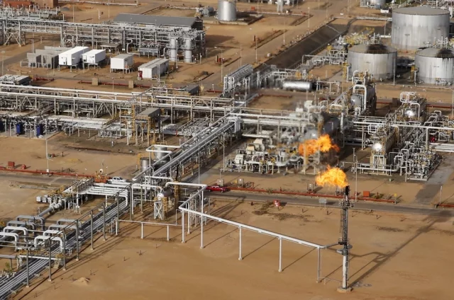 Доходы от нефтяной отрасли Венесуэлы позволили оплатить социальные реформы в стране.