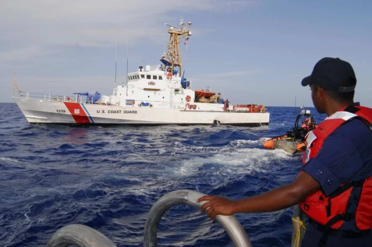 WSJ: береговая охрана США захватила танкер Olina возле острова Тринидад