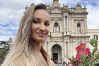 Юлия Бурцева.