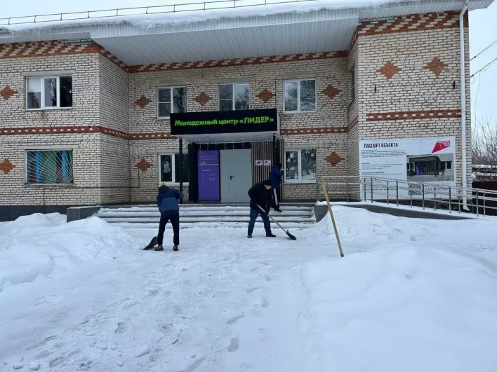 «Снежный субботник» в Тёплом.