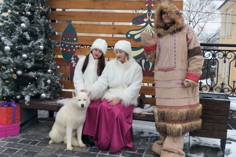 И меньшим братьям есть место на празднике.