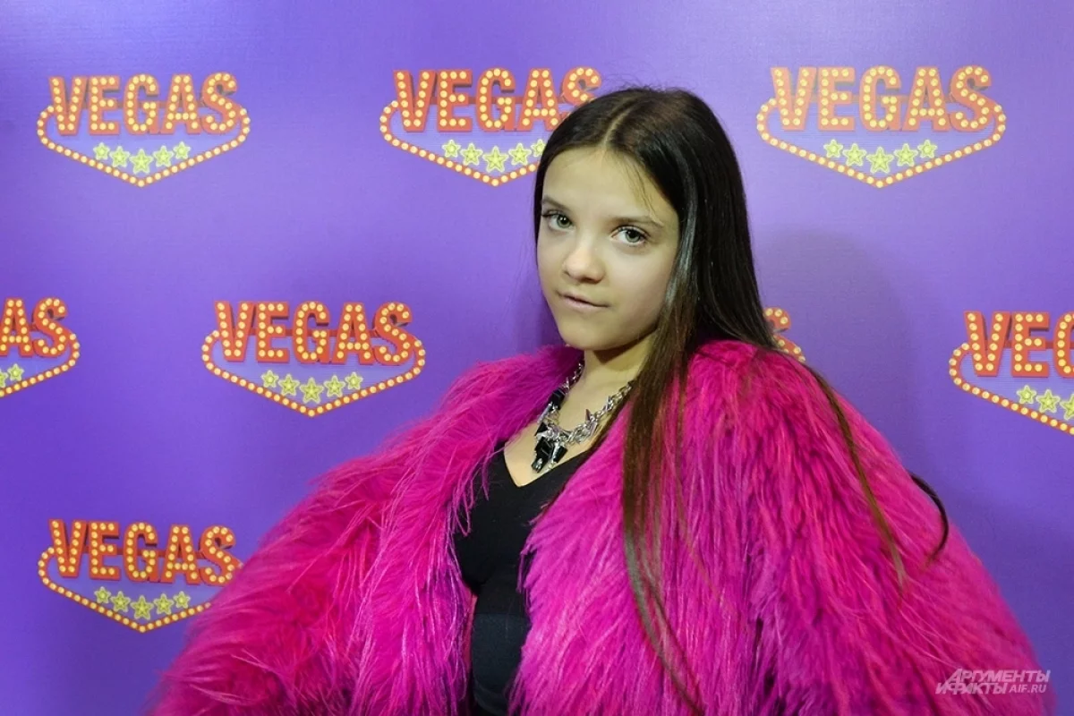 Спевшая Сигма боя Янковская ищет новые пути к успеху, но безрезультатно