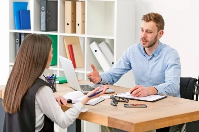 Признаться в собственной неплатёжеспособности всегда тяжело.