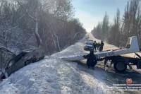 Под Губкиным водитель не справился с управлением и съехал в кювет.