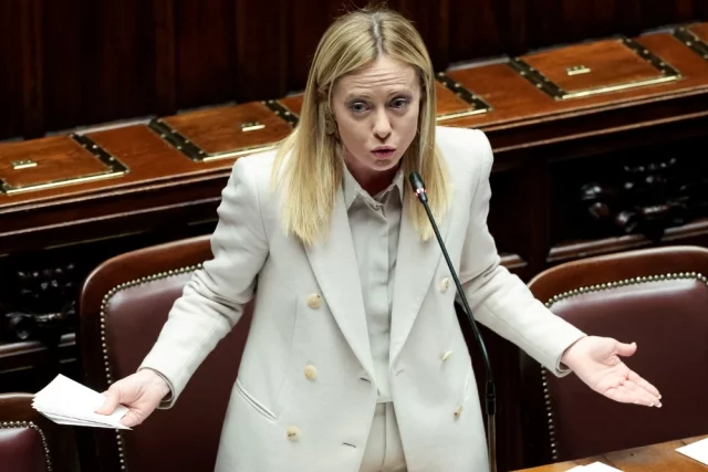 Два дня назад премьер Италии Джорджа Мелони во время своего очередного выступления заявила, что ее кабинет не знает, какие шаги предпринимать, если Штаты решается на оккупацию Гренландии.