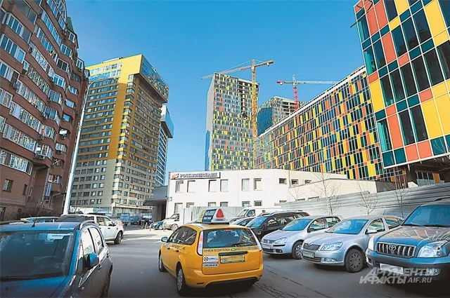 Первыми пострадают региональные таксопарки, работающие в эконом-сегменте.