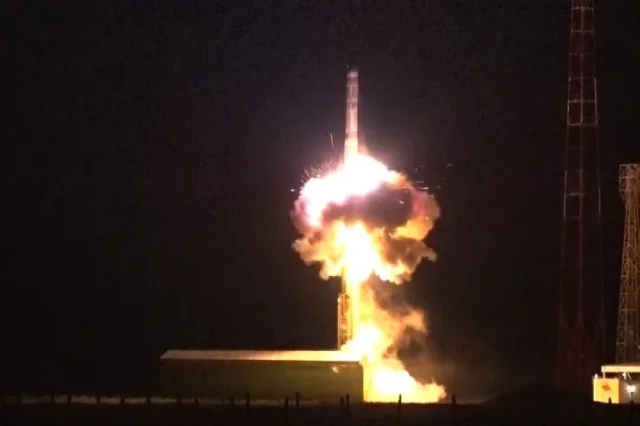 Залп «Орешника». 