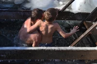 Детский организм, особенно дошкольного и младшего школьного возраста, не готов к экстремальному температурному стрессу.