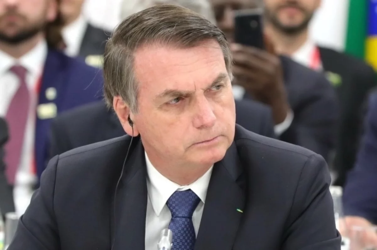 Болсонару перевели в тюремный спецблок из-за проблем со здоровьем