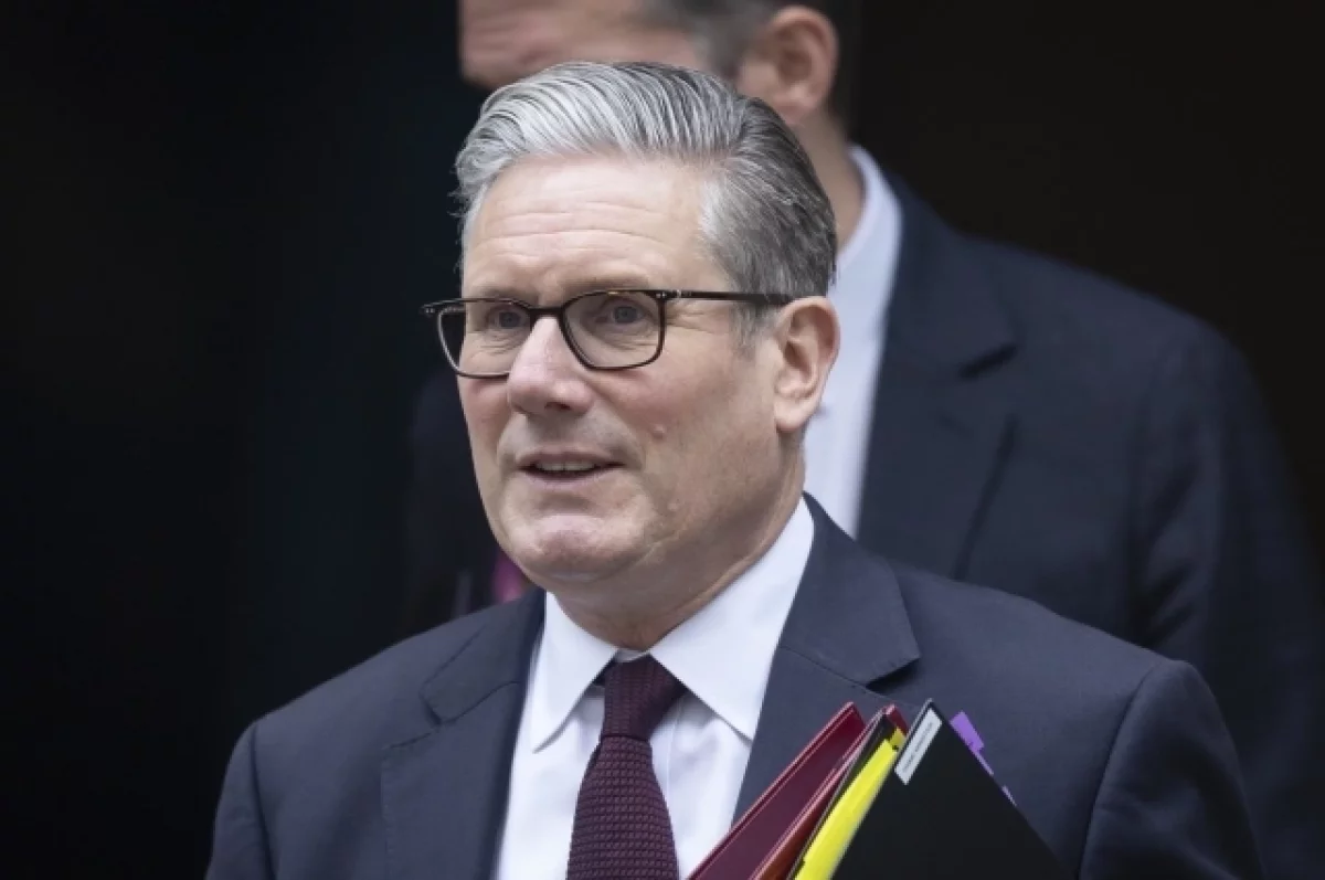 Стармер в беседе с Трампом назвал ошибочными новые пошлины США