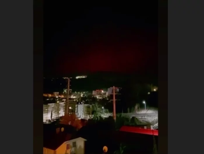 Северное сияние над Горячим Ключом. 