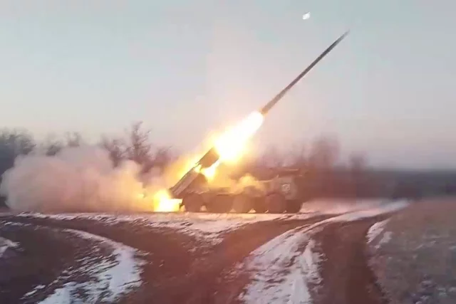 В ходе «ураганной» атаки реактивные снаряды разнесли в хлам производство беспилотников дальнего радиуса действия.