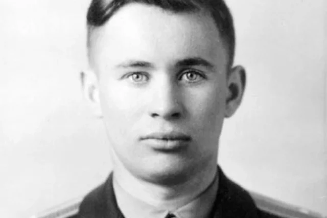 Валентин Бондаренко.