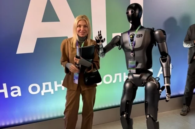 Системами искусственного интеллекта Анна Коваленко занимается более 20 лет, поэтому отлично знает, как правильно с ними работать.