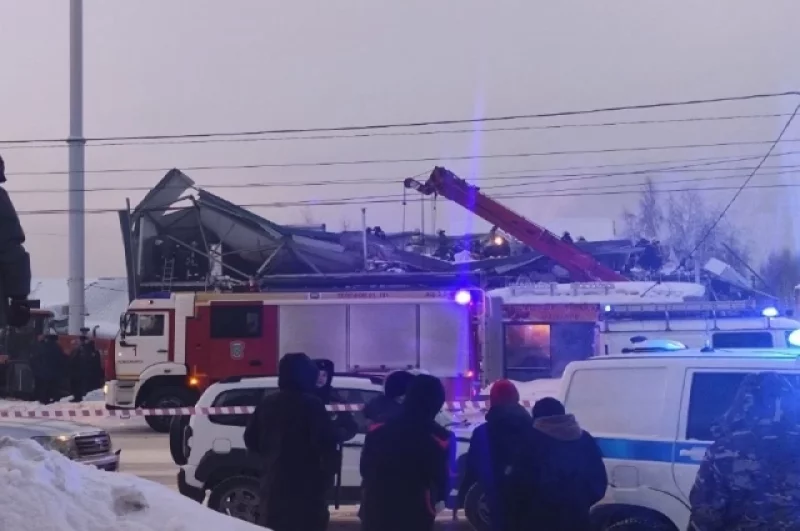 Идёт разбор завалов.