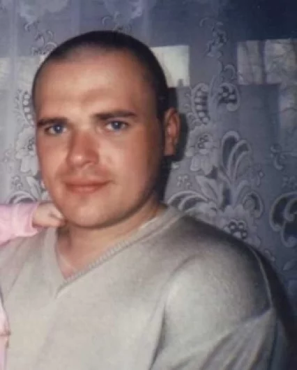 Андрейчук Николай Николаевич. 25 августа 2011 года ушел из дома в Кандалакше и пропал.