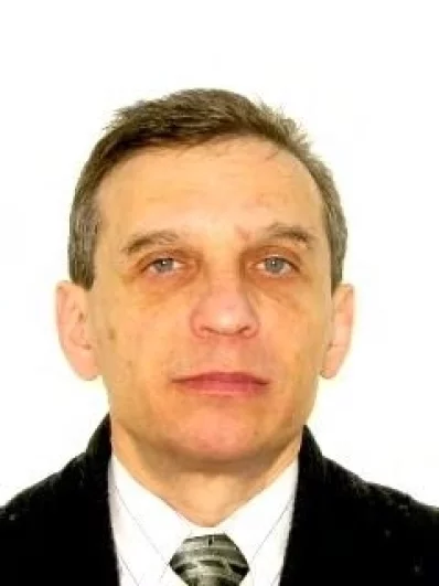 Гусейнов Анатолий Сардарович. Проживал в Кировске, пропал в июне 2023 года.