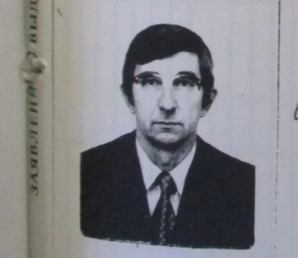Лукашин Евгений Павлович. 17 декабря 2009 года вышел из дома в Оленегорске. С тех пор о его местонахождении ничего не известно.