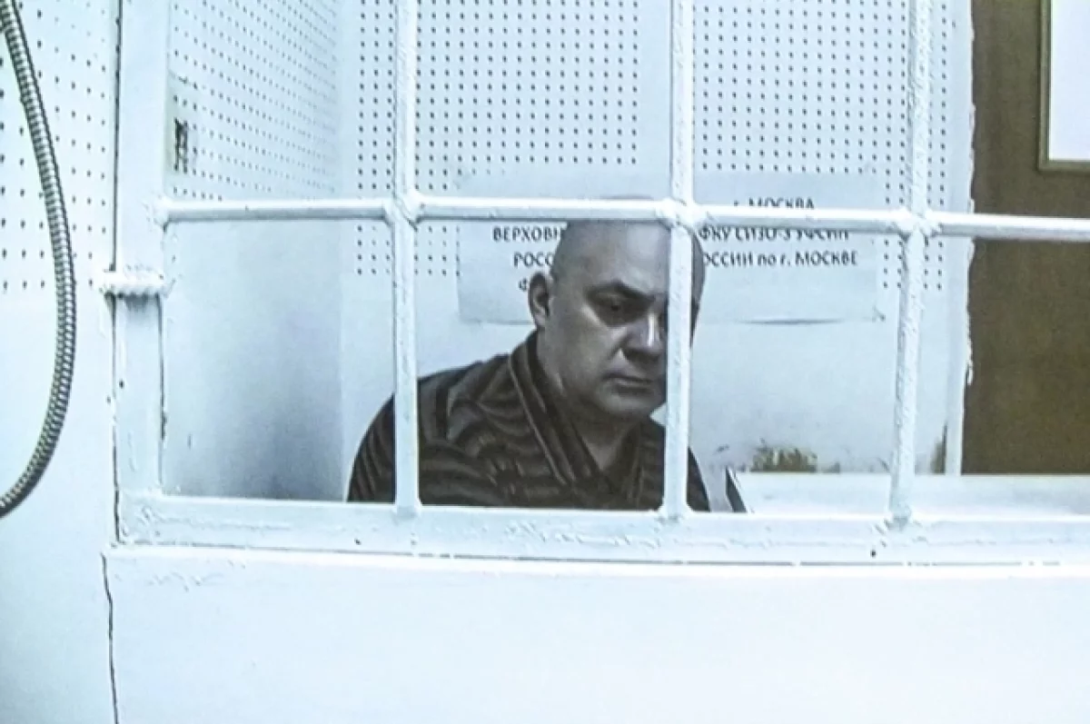 Суд оставил экс-губернатора Курской области Смирнова в СИЗО