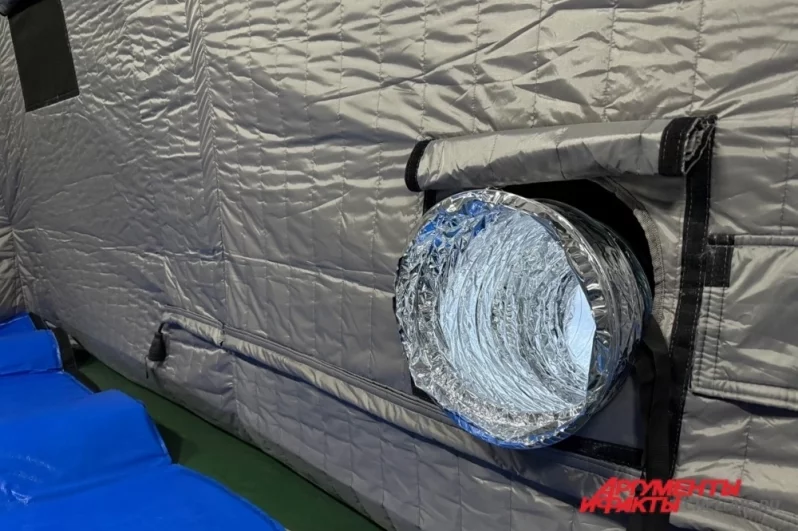 Тепло в помещение поступает постоянно, внутри комфортная температура — выше +20 градусов.