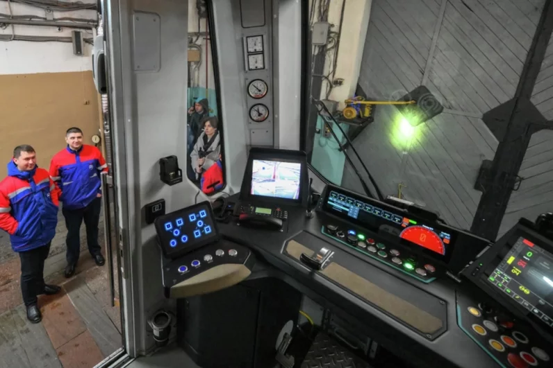 Во время первого этапа беспилотник «Москва-2024» будет курсировать по БКЛ по ночам вне расписания и без пассажиров.