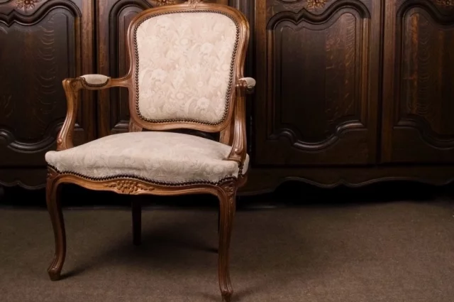 Настоящий антиквариат — это уникальное произведение искусства. 