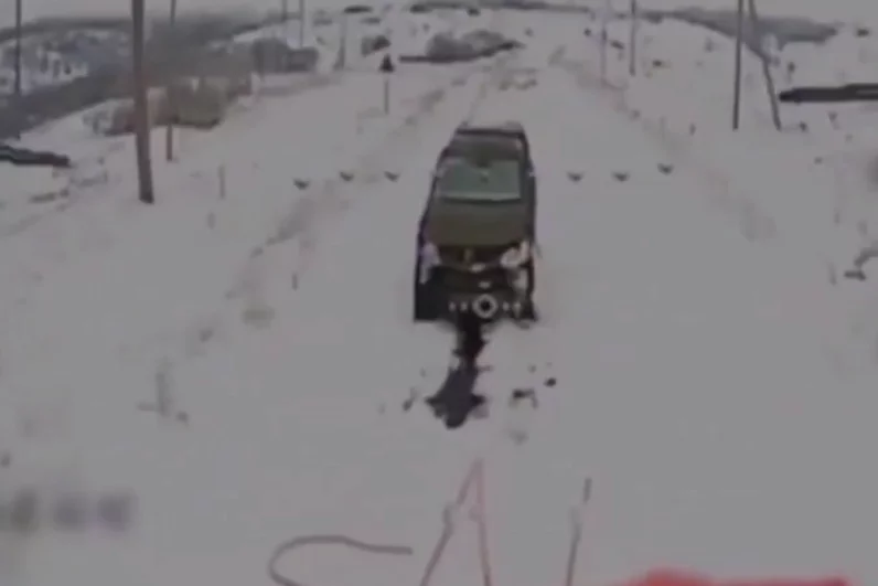 Операторы FPV-дронов боролись за превосходство в воздухе, им удалось перерезать логистику и уничтожить огневые средства формирований ВСУ.