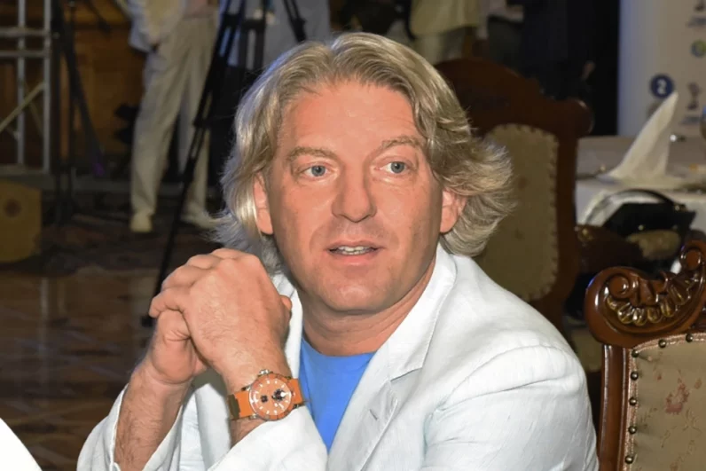 Режиссер Александр Олейников на пятом Международном телевизионном фестивале «ТЭФИ-Содружество» в Душанбе.  