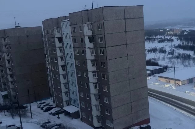 Масштаб повреждений и суровые погодные условия усложняют проведение работ