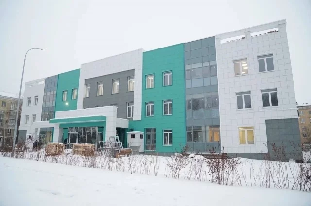 Новую поликлинику в Новокузнецке обещали открыть в 2025 году.